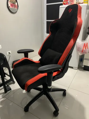Cadeira gamer pichau