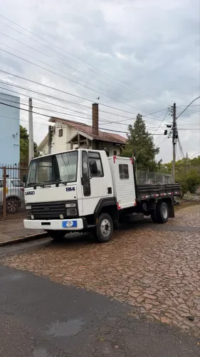 Ford Cargo 814 ano 1998 Carroceria + Cabine Suplementar