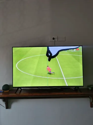 Smart TV Toshiba Roku 43 - COM DEFEITO NA TELA