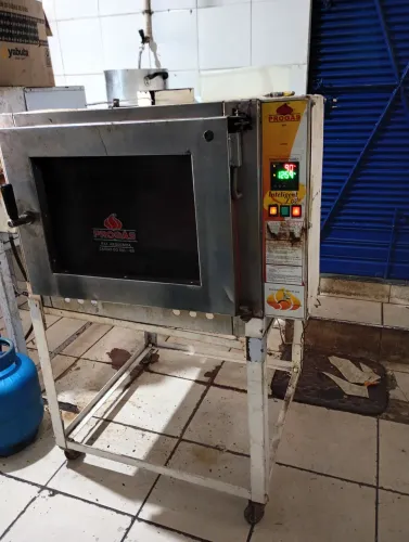 Compra e venda de equipamentos para gastronomia