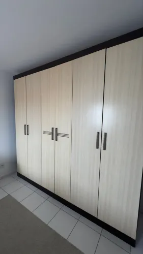 Guarda-roupa