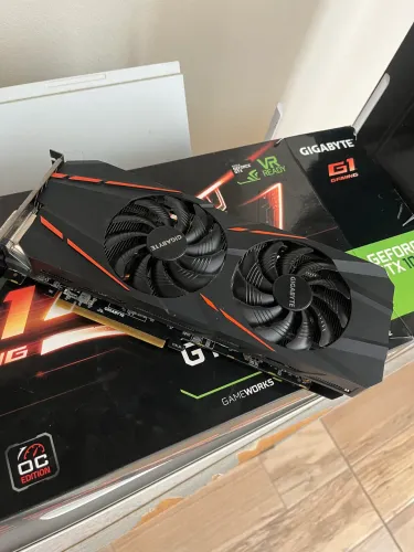 GTX 1060 3GB GIGABYTE (aceito trocas)