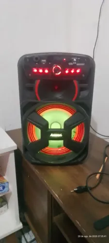 Vendo caixa de som amvox gigante 2 em perfeito estado Semino nova 2 meses de uso