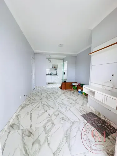 Condomínio Total Life - Apartamento com 3 quartos sendo 1 suíte.