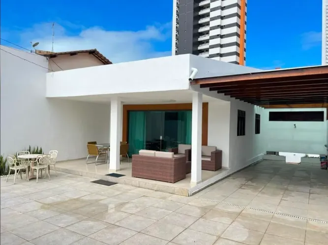 RC Aluga Casa Mobiliada em Condomínio Próxima à Praia 4 Quartos 3 Suítes com Piscina Joao 