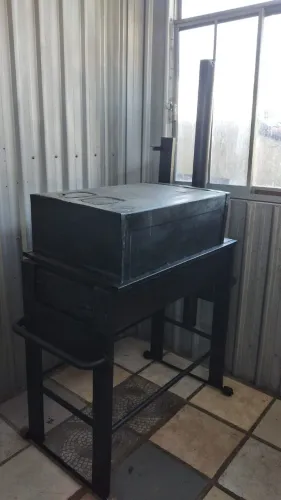 Churrasqueira fogão a lenha e bafo