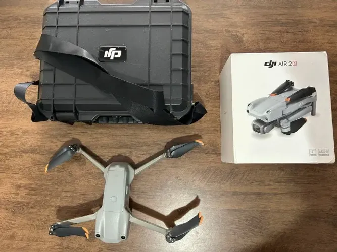 Vendo Drone DJI Air 2s Fly More Combo usado