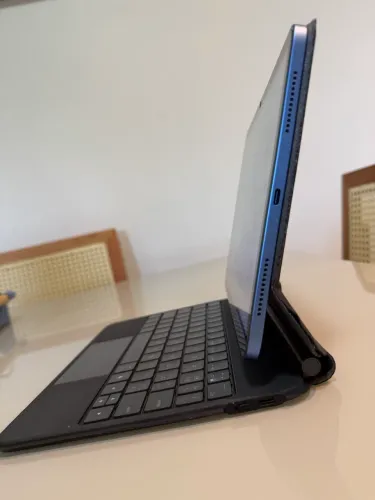 VENDO iPad 10ª Geração 64GB Azul - Estado de Novo! ?