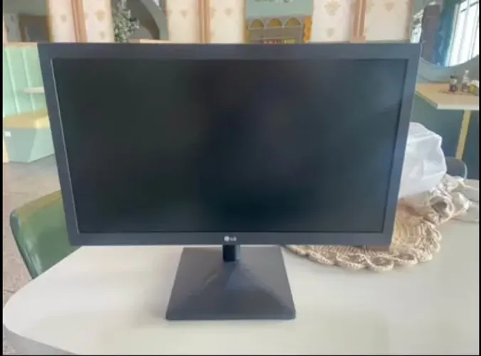 Computador Dell Inspiron Small Desktop - Novo