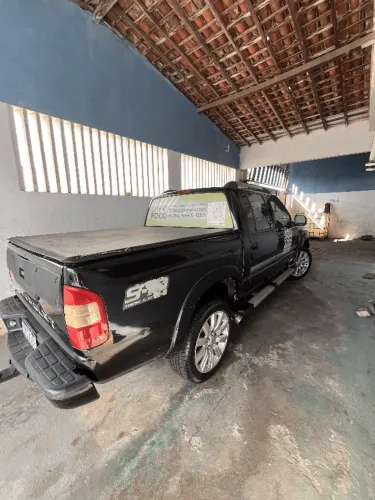 Chevrolet S10 Pick-up Exec. 2.8 4X2 CD TB Int.dies 2011