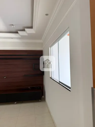 Excelente casa bem localizada no bairro jardim Patrícia