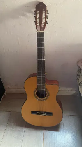 ? Violão Eletroacústico Nylon Conservado - Pronto para Tocar