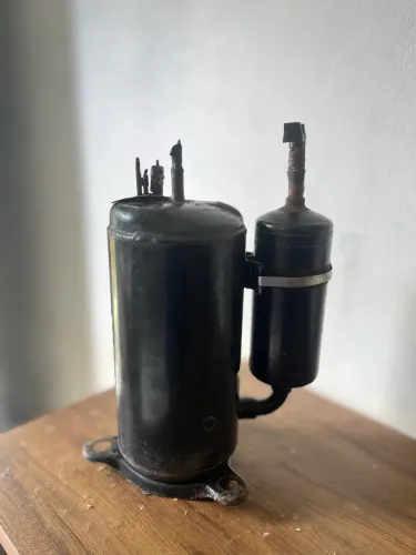 Compressor Ar Condicionado GMCC 220V R22 PH310G2C-3KUU