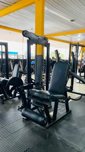Maquina de Academia