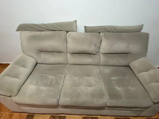 Sofá novo sem detalhes 