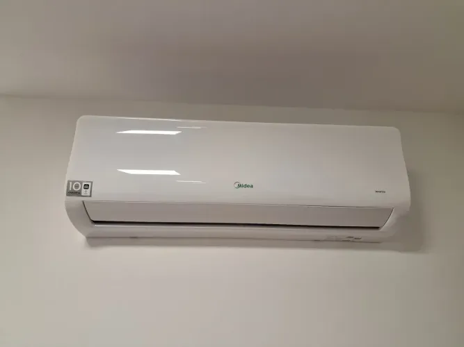 Ar-condicionado Split 12 BTUS - Estado de novo