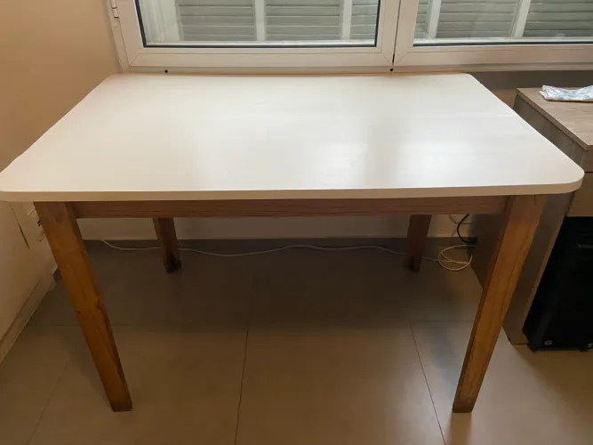 Mesa de madeira 