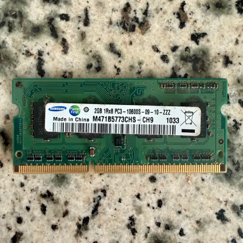 MEMÓRIA RAM SAMSUNG 2GB DDR3 PARA NOTEBOOK