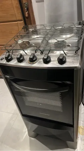 Fogão Continental seminovo 