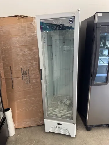 Freezer e Expositor Vertical Metalfrio 337 Litros Inverter -18°C a -22°C Branco