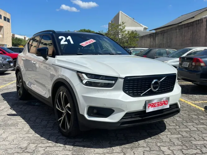 Volvo XC40 XC 40 T-5 Híbrido R-design 1.5 262cv FWD 2021