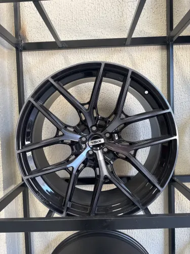 Rodas aro 22x9 5x108 Jetour e Jaecoo 7