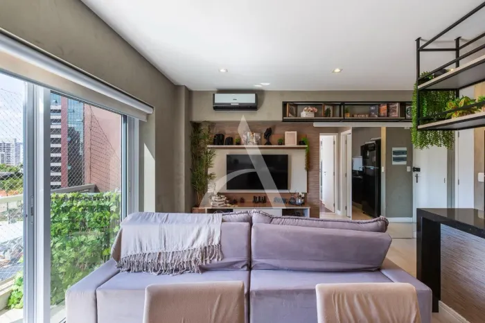 Apartamento de 2 dormitórios à venda no Cambuí - Campinas