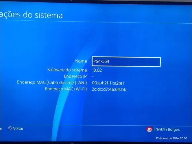 PS4 Slim sem marcas de uso, controle, três jogos, cabo HDMI