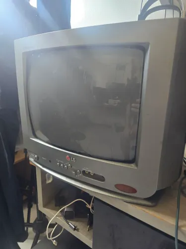 Tv de Tubo LG Cinemaster