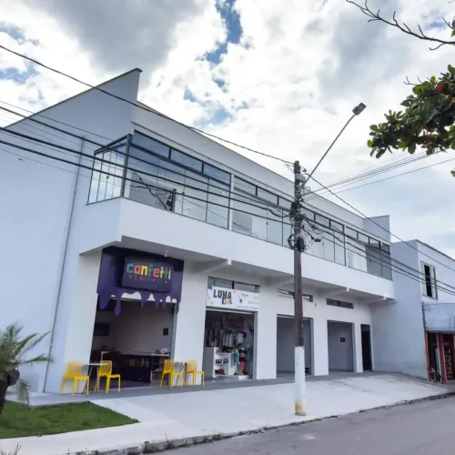 SALAS COMERCIAIS NO ACESSO OESTE