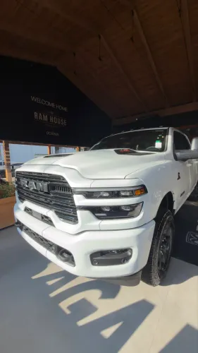 Ram 3500 Laram.6.7 Night Ed.tb CD 4X4 Die. 2026