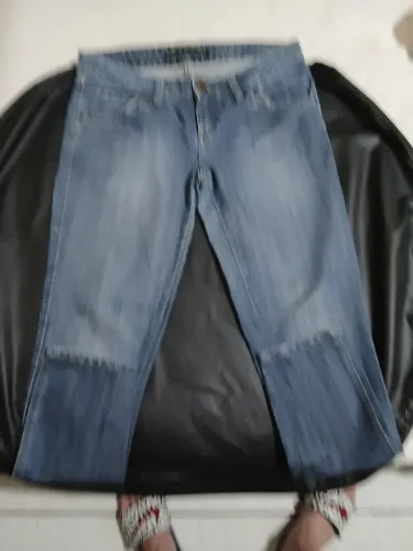 CALÇA JEANS SIBERIAN DENIN CULT EM ÓTIMO ESTADO NUM 42 FEM .med alt 95cm boca 14 cm