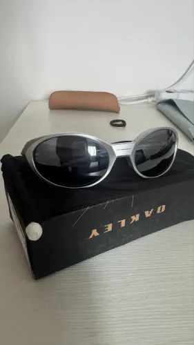 Oakley Eye Jacket Redux