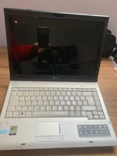 Lote de Peças de Informática - Placa-mãe, Processador, Notebooks, Memórias, DVDs.