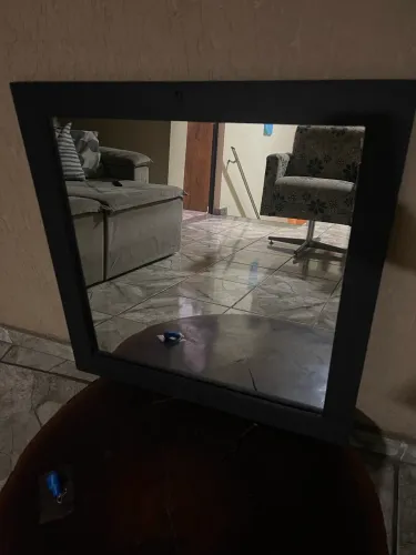 Espelho quadrado preto R$60