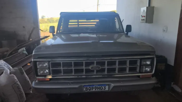 Ford F-1000 Super Diesel / Super Diesel Turbo 1989