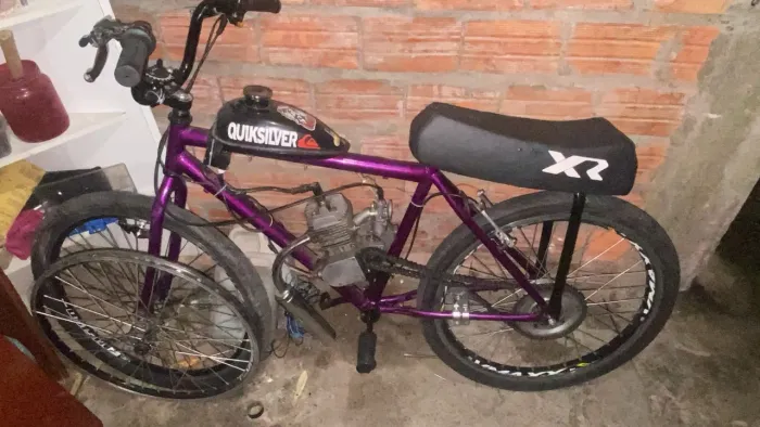 Vendo essa Motorizada 850 