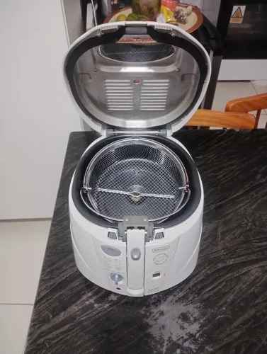 Fritadeira elétrica delonghi