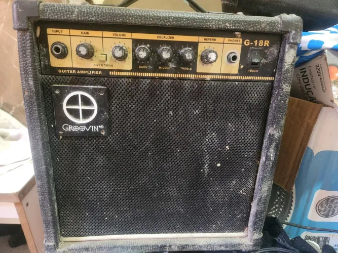 Amplificador guitarra