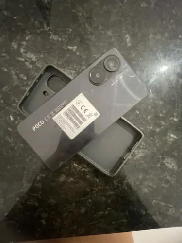 Poco x7 pro funcionando normal( sem caixa, sem nota) acompanha capinha