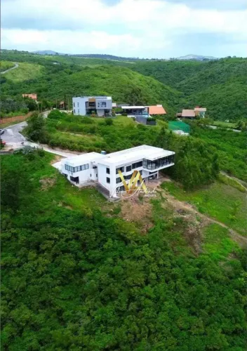 Casa com 7 dormitórios à venda, em um dos melhores condomínios de Gravatá.
