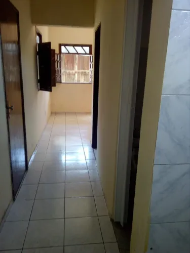 Alugo casa 2/4, murada,de Lage, ambiente familiar .R$ 650,00 Ótima oportunidade!