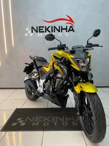 CB300F - 2024 - 4700 KM - EXTRA
