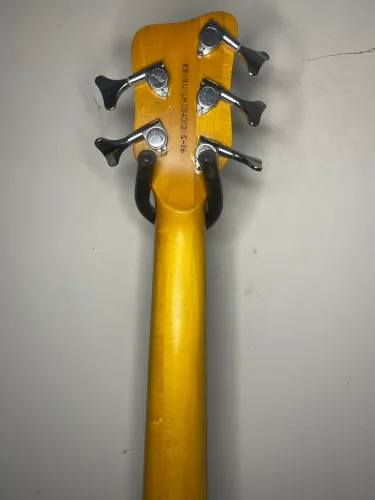 baixo warwick 5 cordas ativo pra sair logo !!!