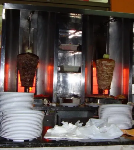 Assador giratório duplo p/ Churrasco grego/Shawarma/kebab/frango assado,etc (faz até 200kg