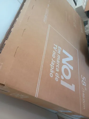 Caixa de papelão para tv