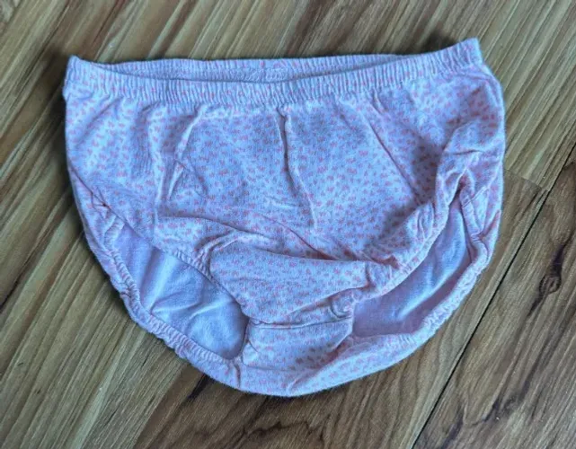 Tapa Fralda Carter's tamanho 24 meses importado (Desapego)