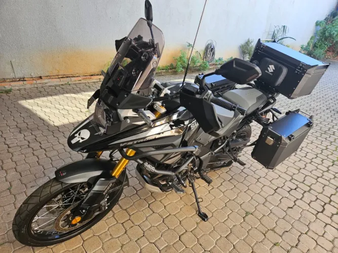 VSTROM DL1050 XT