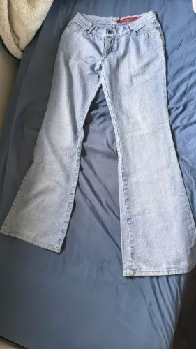Calça Flare Feminina nunca usada