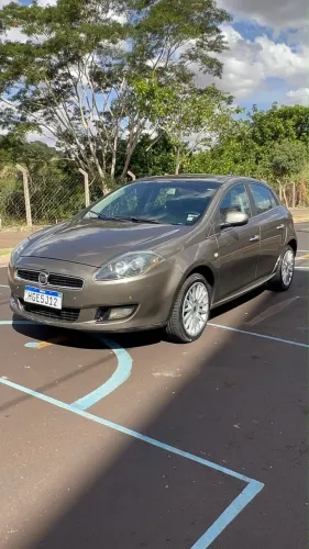 Fiat Bravo Absolute Dualogic 1.8 Flex 16V 5P 2012